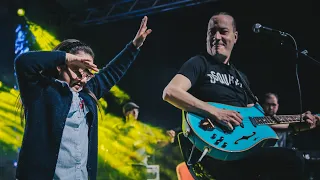 ALLAOUA LIVE A AKBOU SLAAVITT AYA VAHRI DE MATOUB LOUNES 