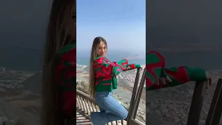 انت تحبني مو معقول لانا محمد 