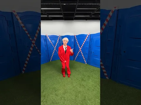 When you need to go to the TOILET SO BAD!🚽