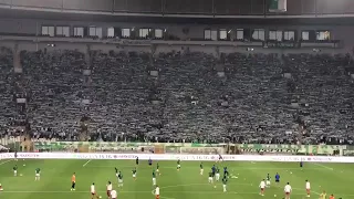 لن تصدق كيف تفاعل الجمهور التركي مع موسيقى المسلسل الشهير وادي الذئاب      دندنها