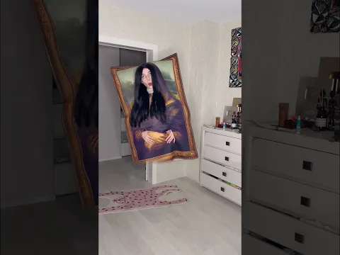 Месть призрака из картины 🧟‍♂️👀 #shorts