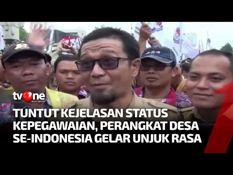 Perangkat Desa Dari Berbagai Daerah Unjuk Rasa ke DPR RI