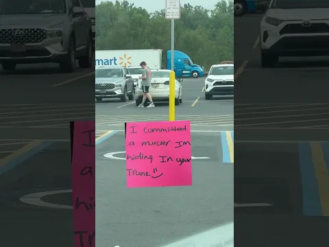 Putting notes on strangers CARS 😳 #foryoupage #funny #prank