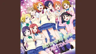 YouTube影片, 內容是Love Live！ 的 插入曲「START:DASH!!」μ's