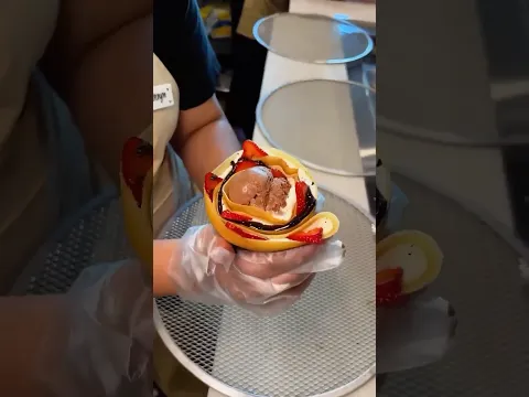 Too beautiful to eat...almost 😍