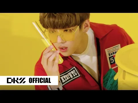 DKZ [DONGKIZ(동키즈)] 'NOM' MV 公式動画のサムネイル画像