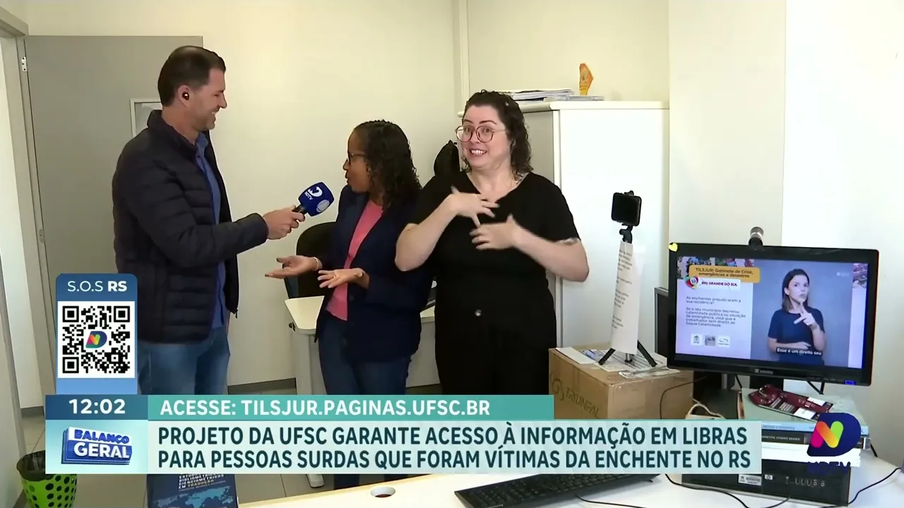 Projeto da UFSC traduz comunicados para surdos vítimas de enchente