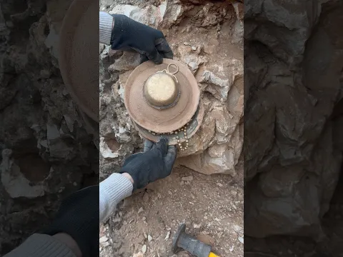 How to find treasure #treasuresearch #metaldetecting #discovery
