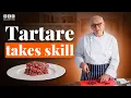 Download Lagu De basis van een geweldige steak tartaar met Pierre Koffmann | Ontmoet je Maestro | BBC Maestro Download Lagu De basis van een geweldige steak tartaar met Pierre Koffmann | Ontmoet je Maestro | BBC Maestro