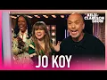 Kelly Clarkson Collapses After Hilarious Jo Koy Mishap
