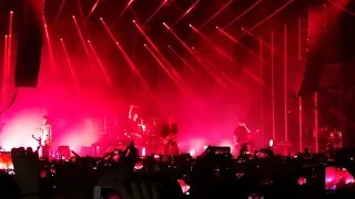 5 seconds of summer // live palladium cologne // 11/12/2018 she looks so perfect // young blood