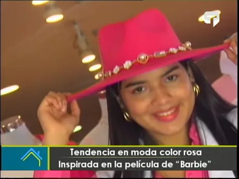 Tendencia en moda color rosa inspirada en la película de Barbie