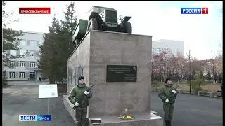 В Омске торжественно открывают памятник воинам-автомобилистам после реставрации
