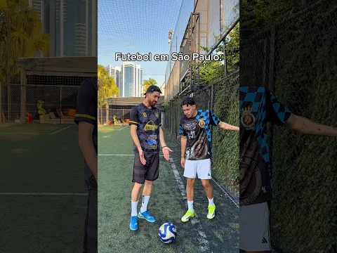 Futebol em São Paulo 🤣