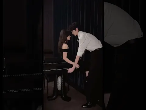 Couple fly-Sweet Love Couple So Sweet.❤️🤭