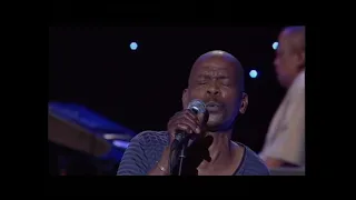 stimela rubbing sand in my eyes live