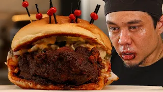 The SPICiEST Chicken Sandwich Ever.. (Howlin' Rays)