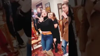 حسن شاكوش وجوهرة واحلي وأغاني ورقص موليعن الدنيا حصريا      دندنها