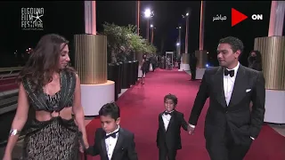 أسر ياسين يصطحب أولاده بمهرجان الجونة قلتلهم هانعمل حاجة حلوة ولازم نبقي رجالة 