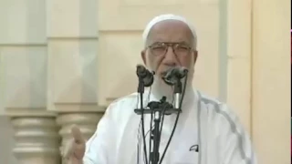 منهم البراء بن مالك أناس لهم دلال على الله 