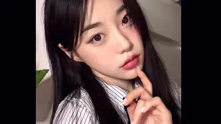 full video of the makeup of the famous pretty girl who makes you want to go to class and pretend