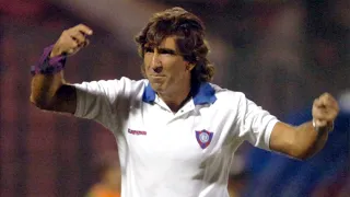 Volvió Gustavo Costas