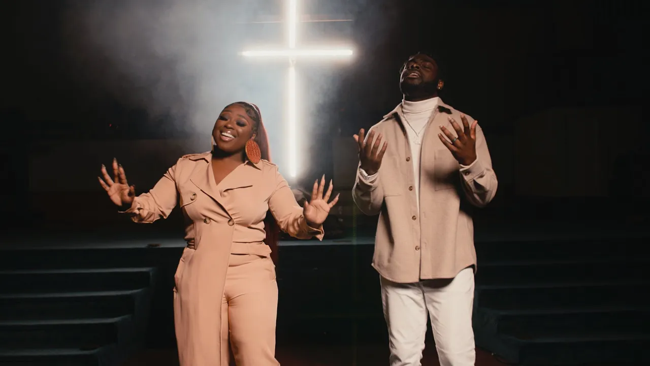 Mike Teezy - "Hands on Me" ft. Jekalyn Carr (Official Music Video) Mike Teezy - "Hands on Me" ft. Jekalyn Carr (Official Music Video)