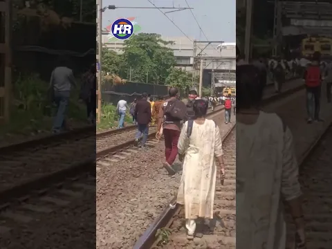 ठाणे स्टेशन से लेकर भांडुप तक सिग्नल खराब होने के चलते एक के पीछे एक जाम हुई सभी ट्रेन