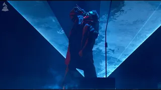 Watch THE WEEKND Perform CRY FOR ME TIMELESS Feat PLAYBOI CARTI Live At The 2025 GRAMMYs 