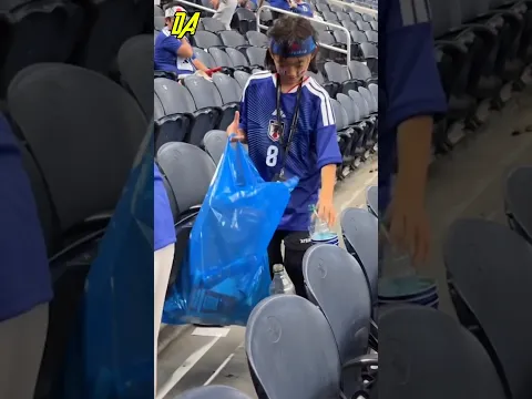 BERSIH BERSIH USAI NONTON BOLA