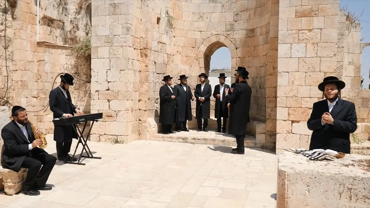 זאנוויל ויינברגר, מקהלת מלכות, יענקי לנדאו - שערי שמים | Zanvil Weinberger & Malchus Choir זאנוויל ויינברגר, מקהלת מלכות, יענקי לנדאו - שערי שמים | Zanvil Weinberger & Malchus Choir
