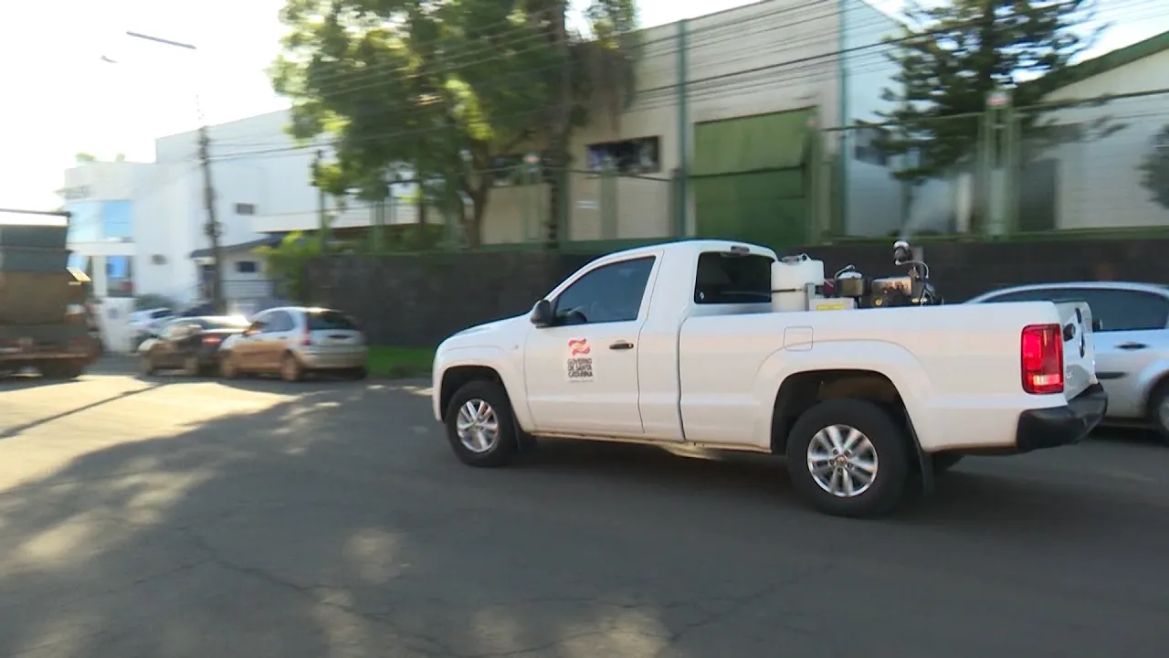 Quatro bairros recebem fumacê contra a dengue em Chapecó