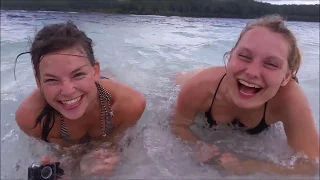 Episode 104 An island walk to Lake McKenzie, Fraser Island