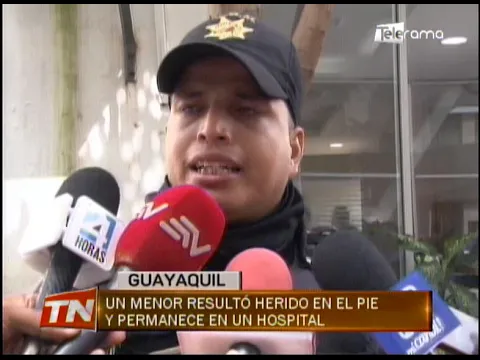 Un menor resultó herido en el pie y permanece en un hospital