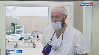 Ведущие хирурги Омска и Томска провели совместную операцию