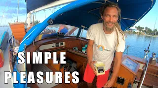 ICW BOAT LIFE: It’s a small world [E251]