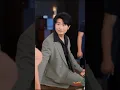 모두가 무시한 가난한 청년! 알고 보니 귀환한 병왕! 경호원 100명을 혼자 제압하고 25층 돌파! 여대표는 반해 천억 카드로 그를 개인 경호원으로 고용해 독차지한다!