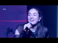 Download Lagu Delaporte - Ni un beso (directo, Fiesta Radio 3 Extra 2024)