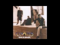Download Lagu COIOTES - PASSOS NA CALÇADA