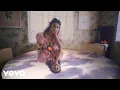 Download Lagu Selena Gomez - De Una Vez (Official Video)
