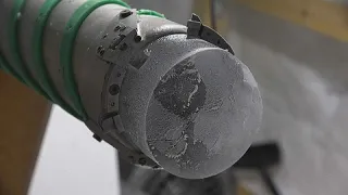 شاهد مكتبة من الجليد في الدنمارك تضم 40 ألف كتلة جليدية تعود لعصور ما قبل التاريخ 