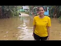 Download Lagu B. Rizki ditengah Banjir - Gadis Dayak di Desa Long Bang