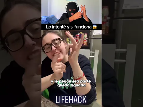Cuando descubres que tu dedo tiene modo gelatina 😂