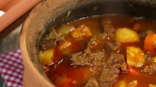 LOKUM GİBİ FIRINDA SOSLU TAVUK TARİFİ - EN PRATİK EN KOLAY TAVUK YEMEĞİ. 