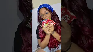 Minha opinião sincera sobre esses KitKats! ✨ #shorts #provando #youtubeshorts