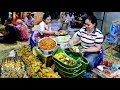 Download Lagu PELANGGANNYA RELA MAKAN DI TROTOAR?? PENJUAL CANTIK VIRAL DI SIMPANG LIMA!! 