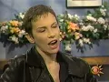 Download Lagu Annie Lennox interview CBS 1996 performing Waiting In Vain