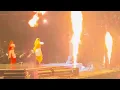 Download Lagu Diljit Signs “Hass Hass” On Dil-Luminati Tour In Dallas!!!