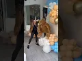 How to attach a teddy bear in the balloons We can bearly wait balloon decor baby shower