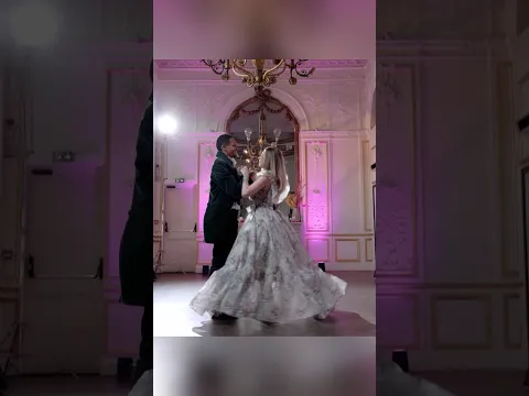 Que serait une vidéo bridgerton sans danse !